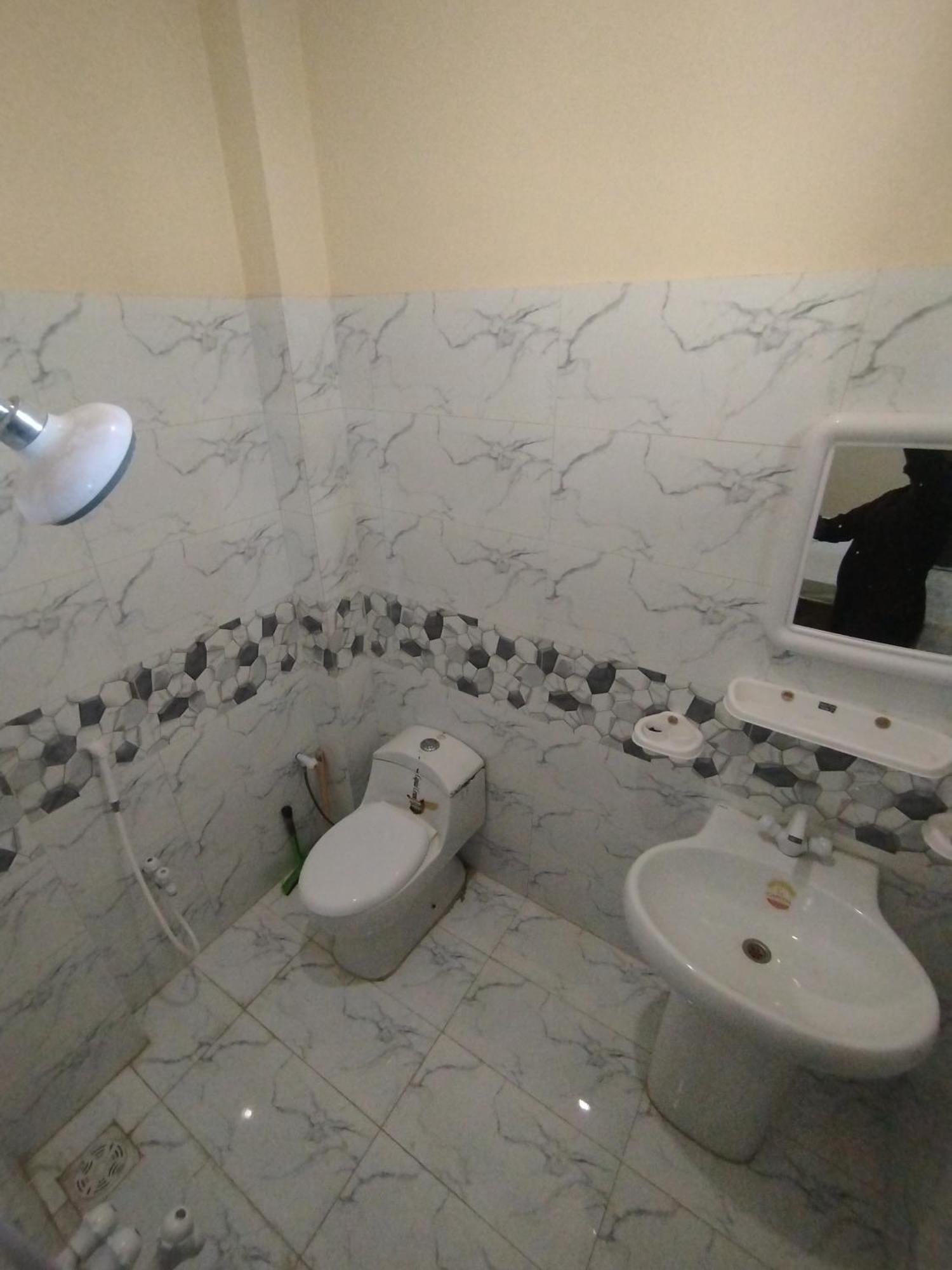 Hotel Crown Plaza, Near Karachi Airport, Darul Sehat Hospital, Dow, Agha Khan And Liaqat Hospital Buitenkant foto