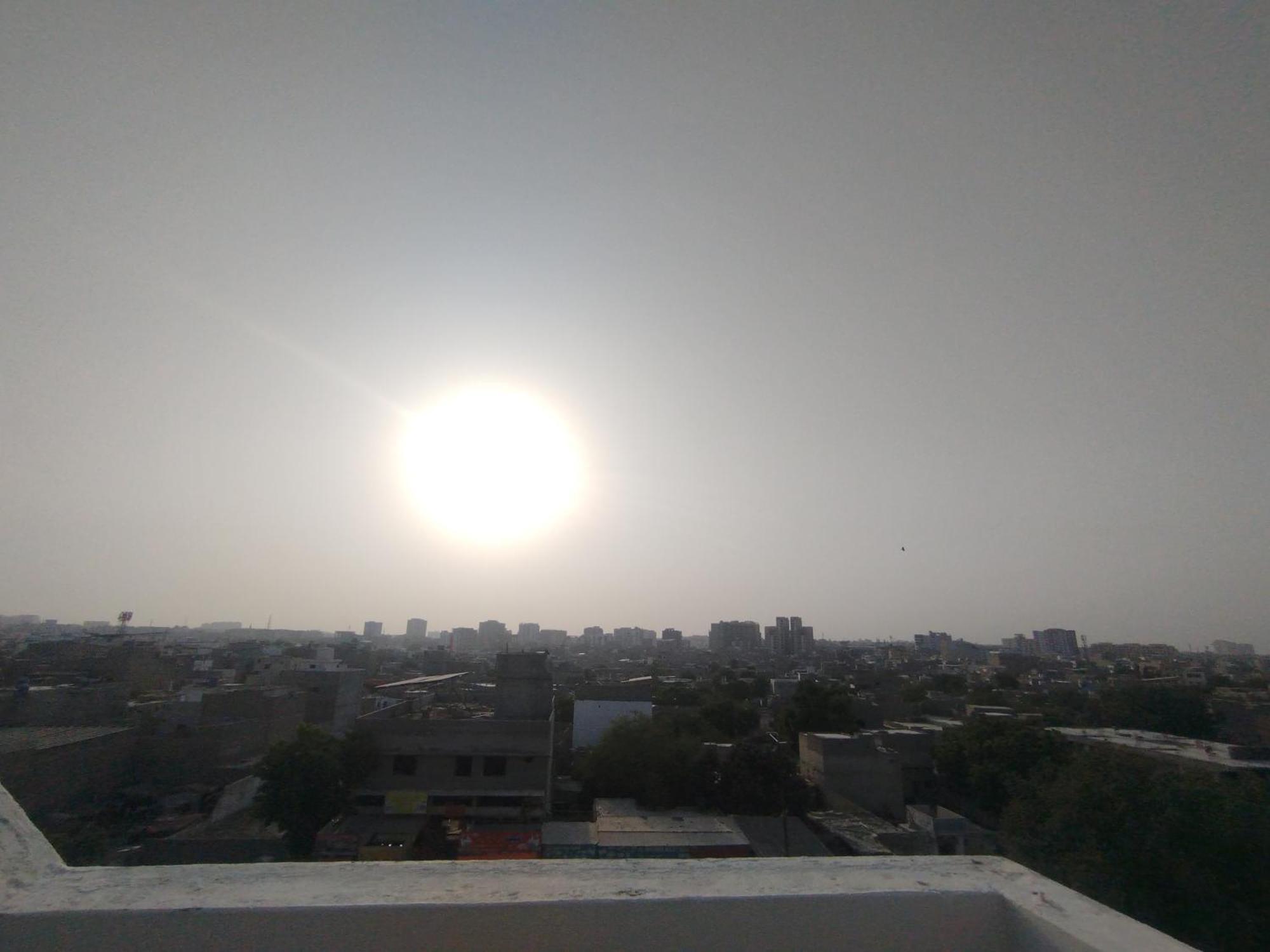 Hotel Crown Plaza, Near Karachi Airport, Darul Sehat Hospital, Dow, Agha Khan And Liaqat Hospital Buitenkant foto