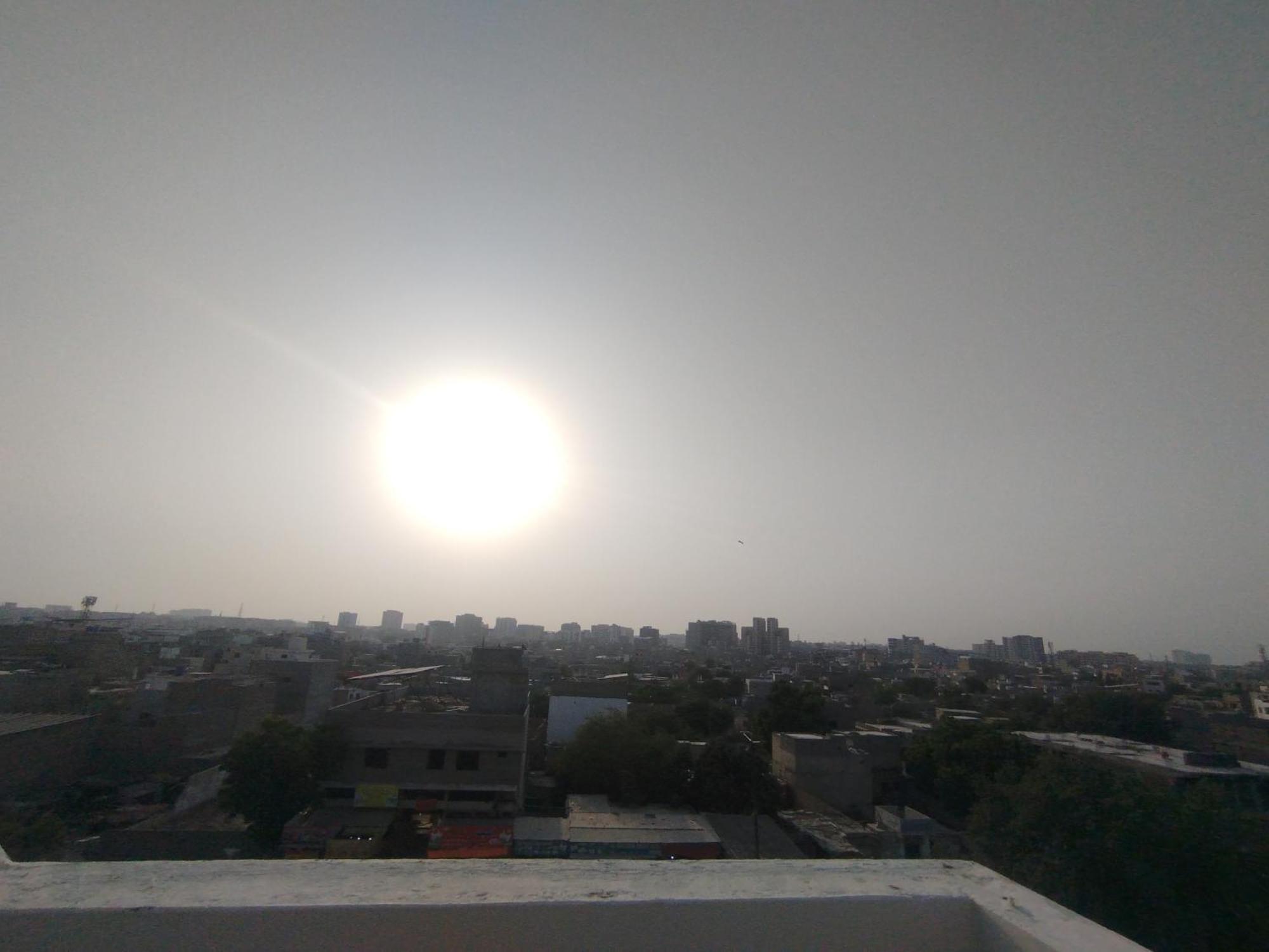 Hotel Crown Plaza, Near Karachi Airport, Darul Sehat Hospital, Dow, Agha Khan And Liaqat Hospital Buitenkant foto